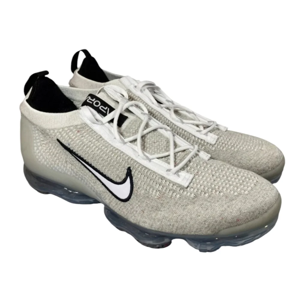 Nike Vapormax Flyknit White‎ Boys Kids Unisex Sneakers DB1550-100 Size 7Y